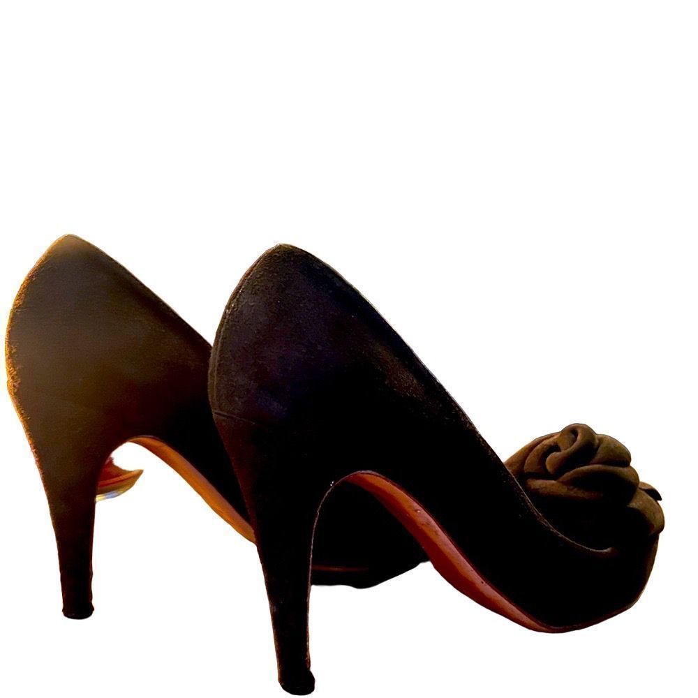 Valentino Genuine in Rich Brown SUEDE Rosette High Heels - Picture 5 of 10
